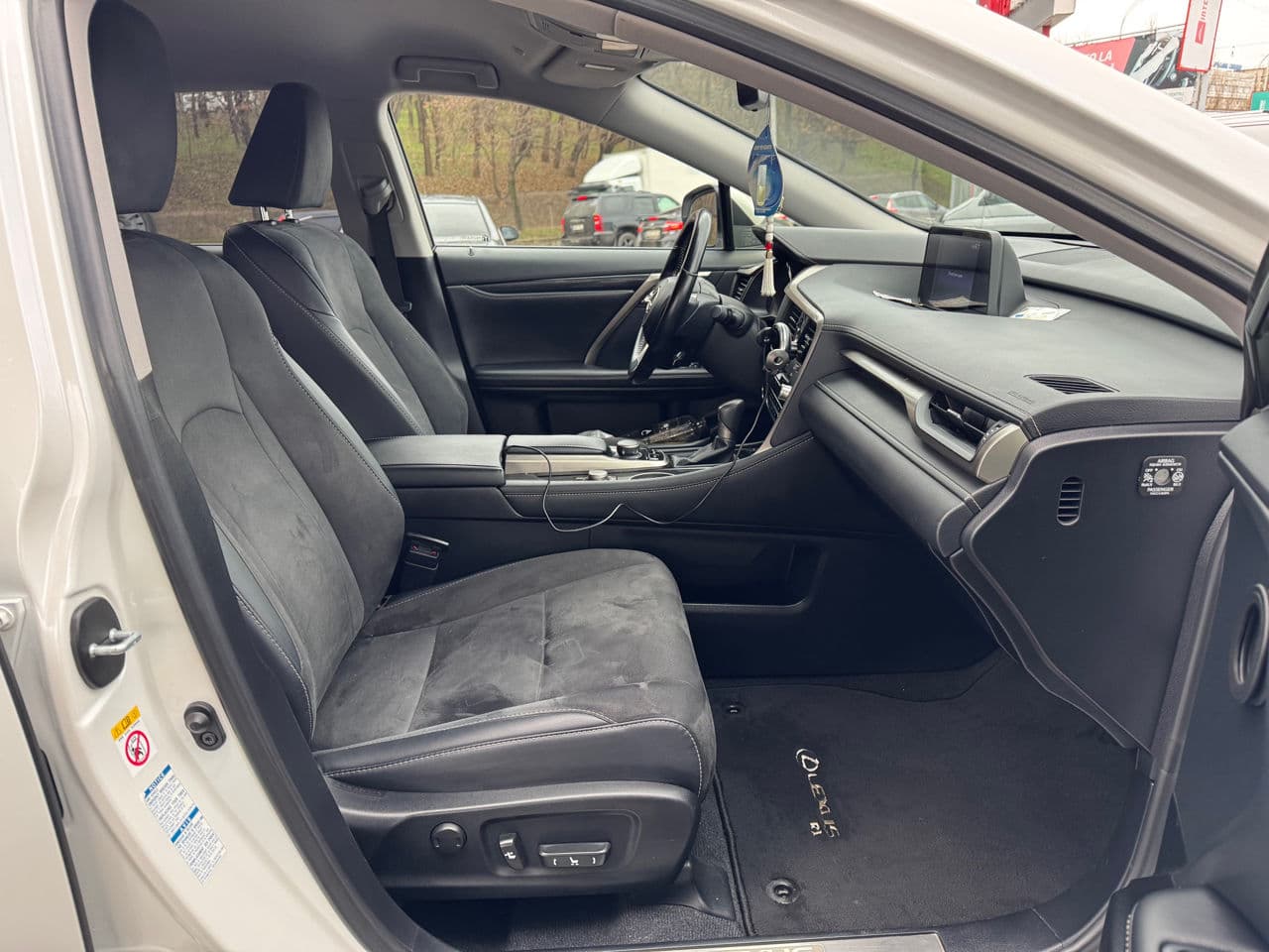 2018 Lexus RX 300 — Miniatură 6