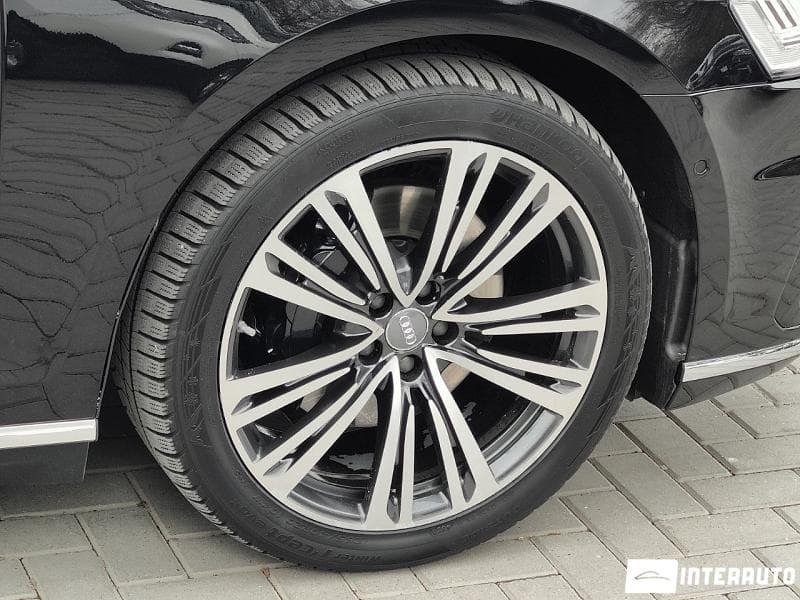Audi A8 2018 — Миниатюра 5