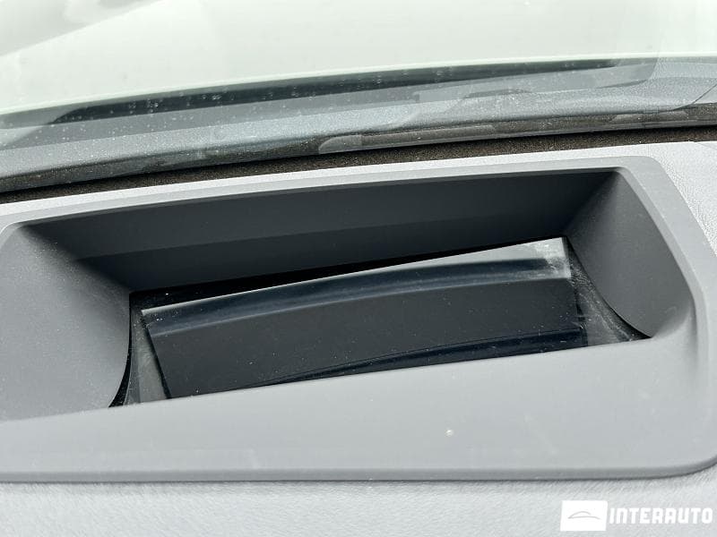 2019 BMW 330E — Miniatură 15