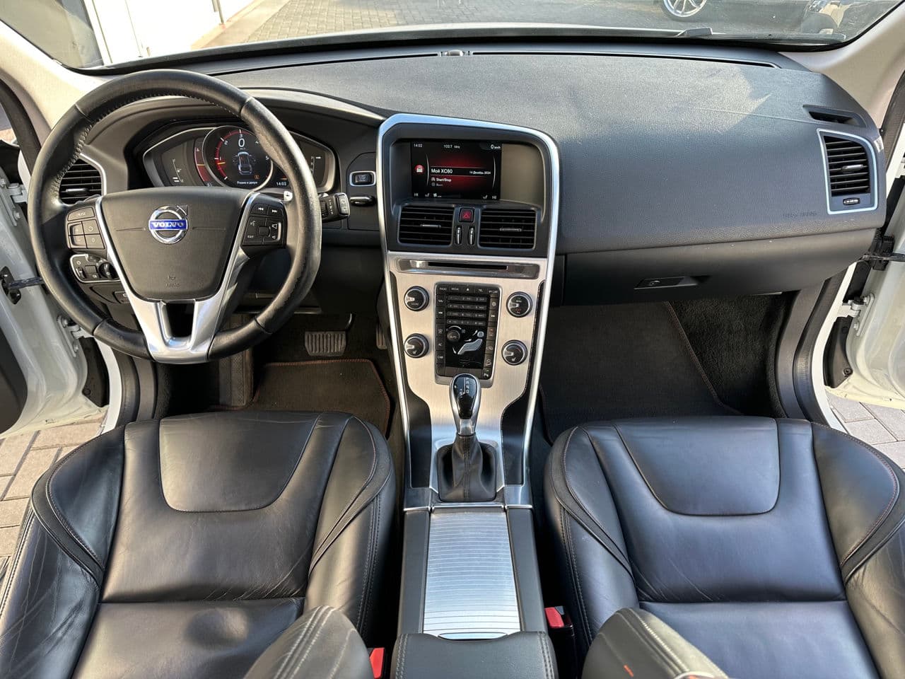 2016 Volvo XC 60 — Miniatură 8