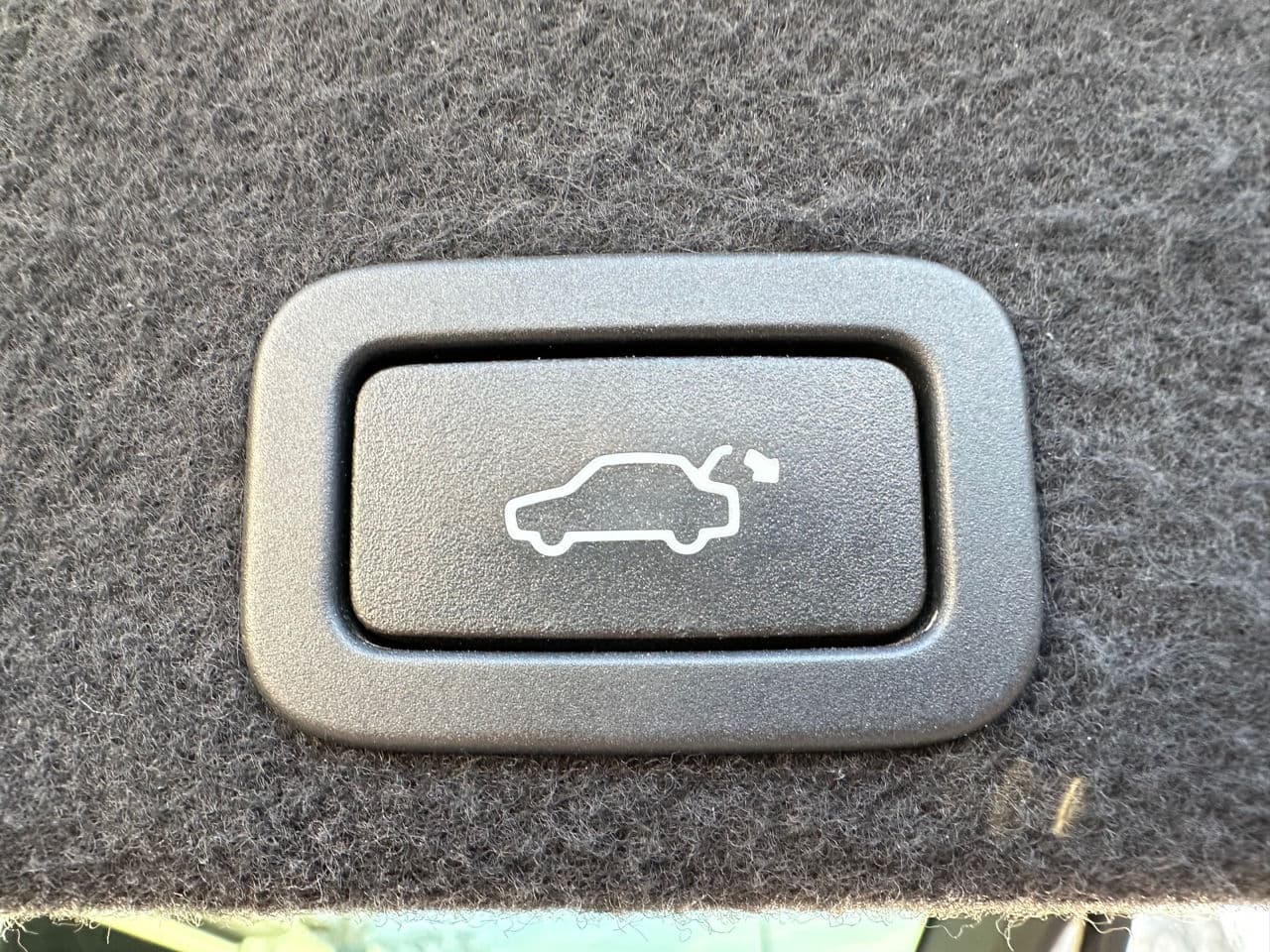 2016 Volvo XC 60 — Miniatură 18