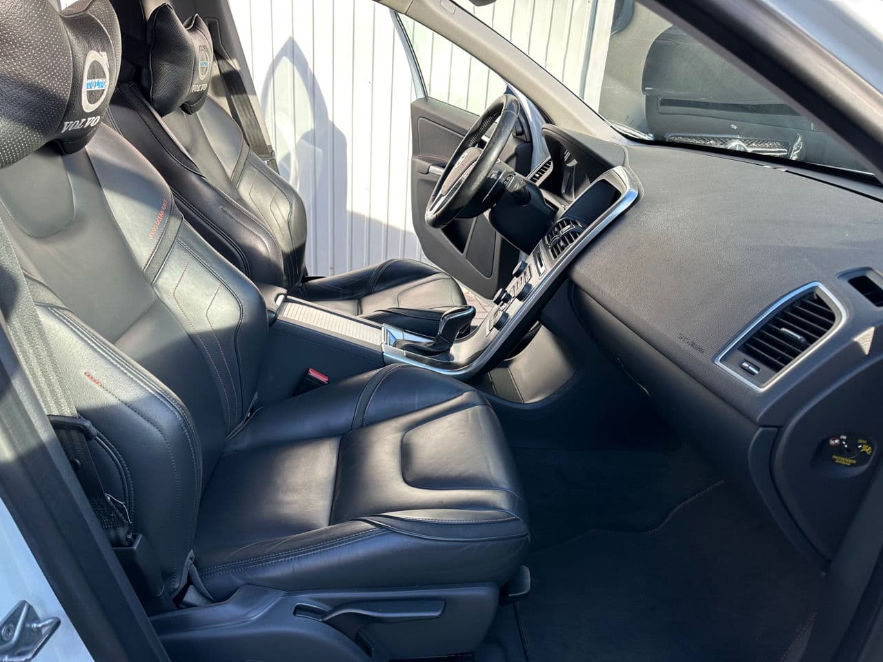 2016 Volvo XC 60 — Miniatură 6