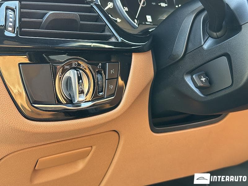 2019 BMW 530 — Miniatură 20