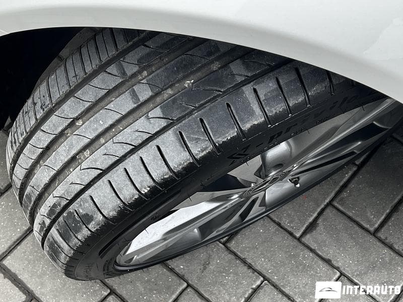 Mercedes C 300 2017 — Миниатюра 21
