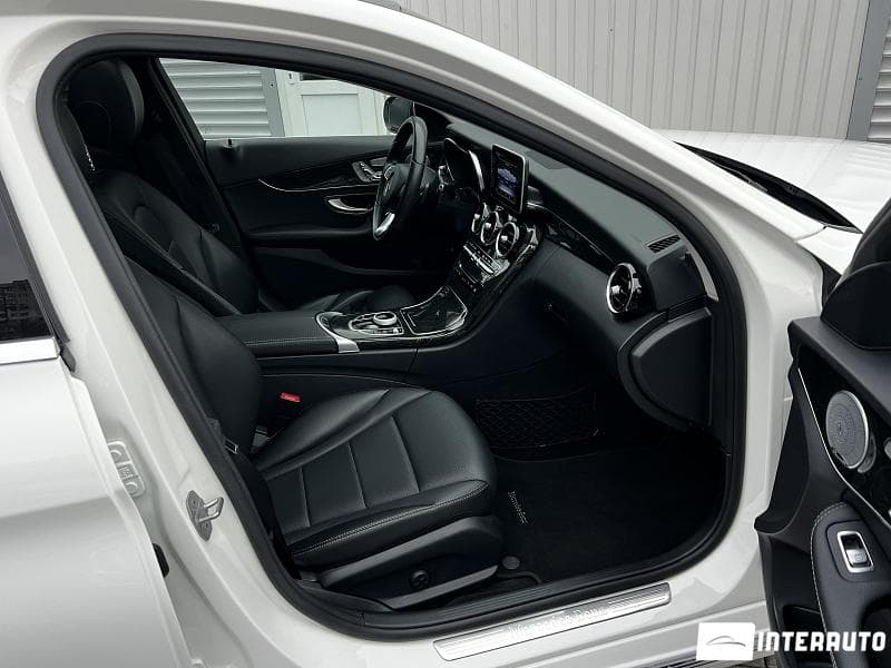 Mercedes C 300 2017 — Миниатюра 9