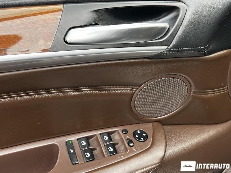 2010 BMW X5 4.0D — Miniatură 16