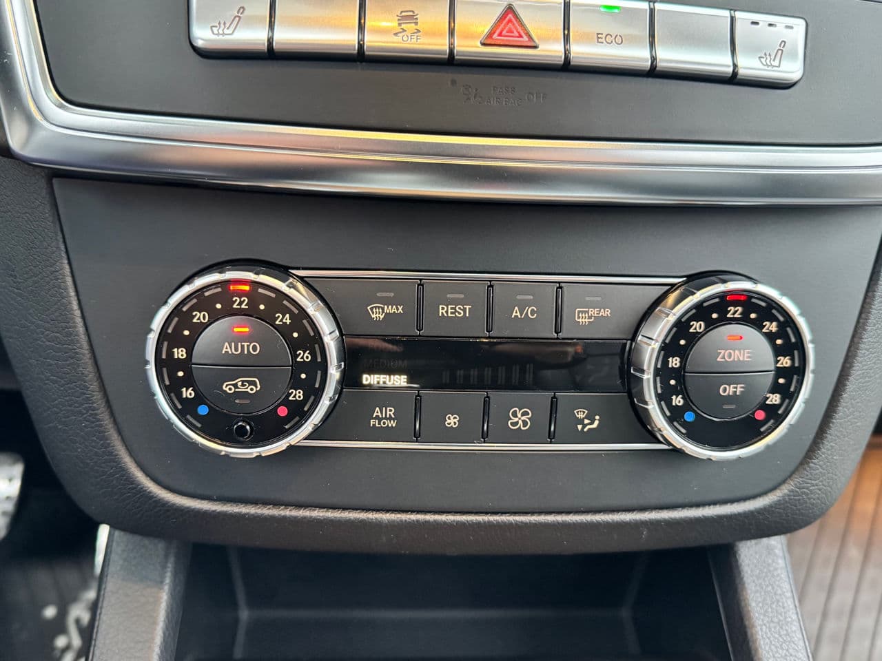 2014 Mercedes ML 250 — Miniatură 12