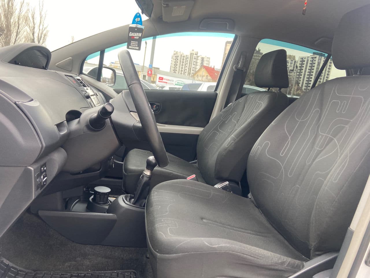 Toyota Yaris 2009 — Миниатюра 5