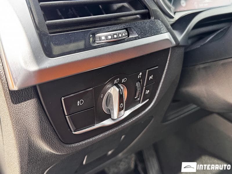 BMW X3 3.0i 2019 — Миниатюра 19