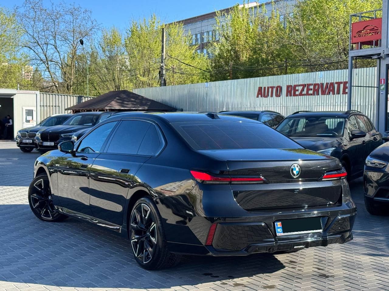 2023 BMW 740 — Miniatură 4