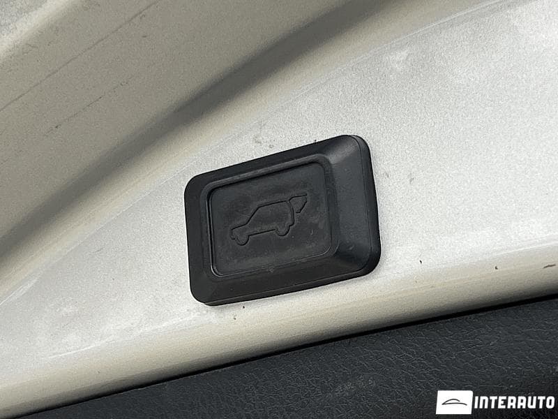 2014 Toyota Rav-4 — Miniatură 22