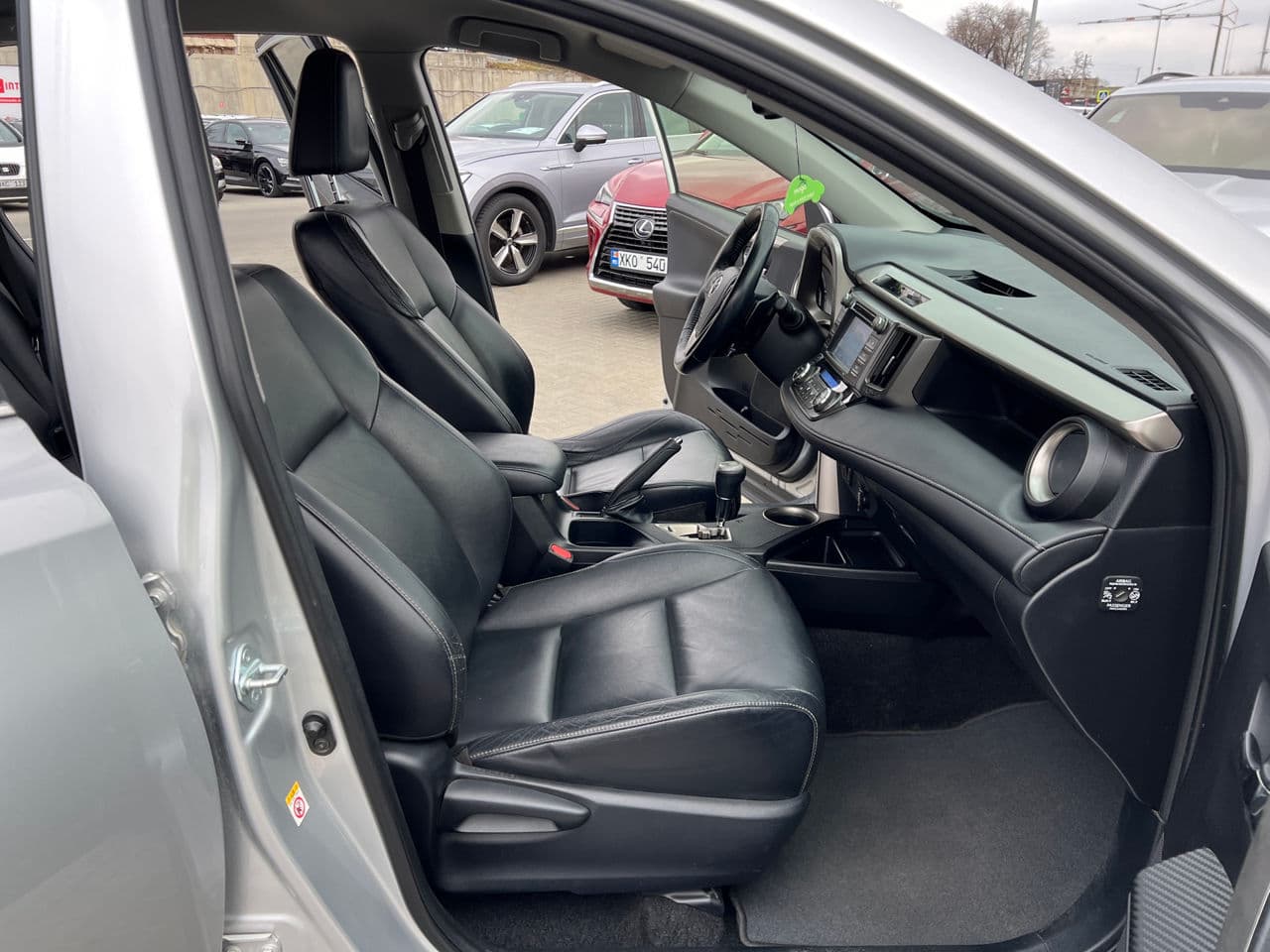 2014 Toyota Rav-4 — Miniatură 15