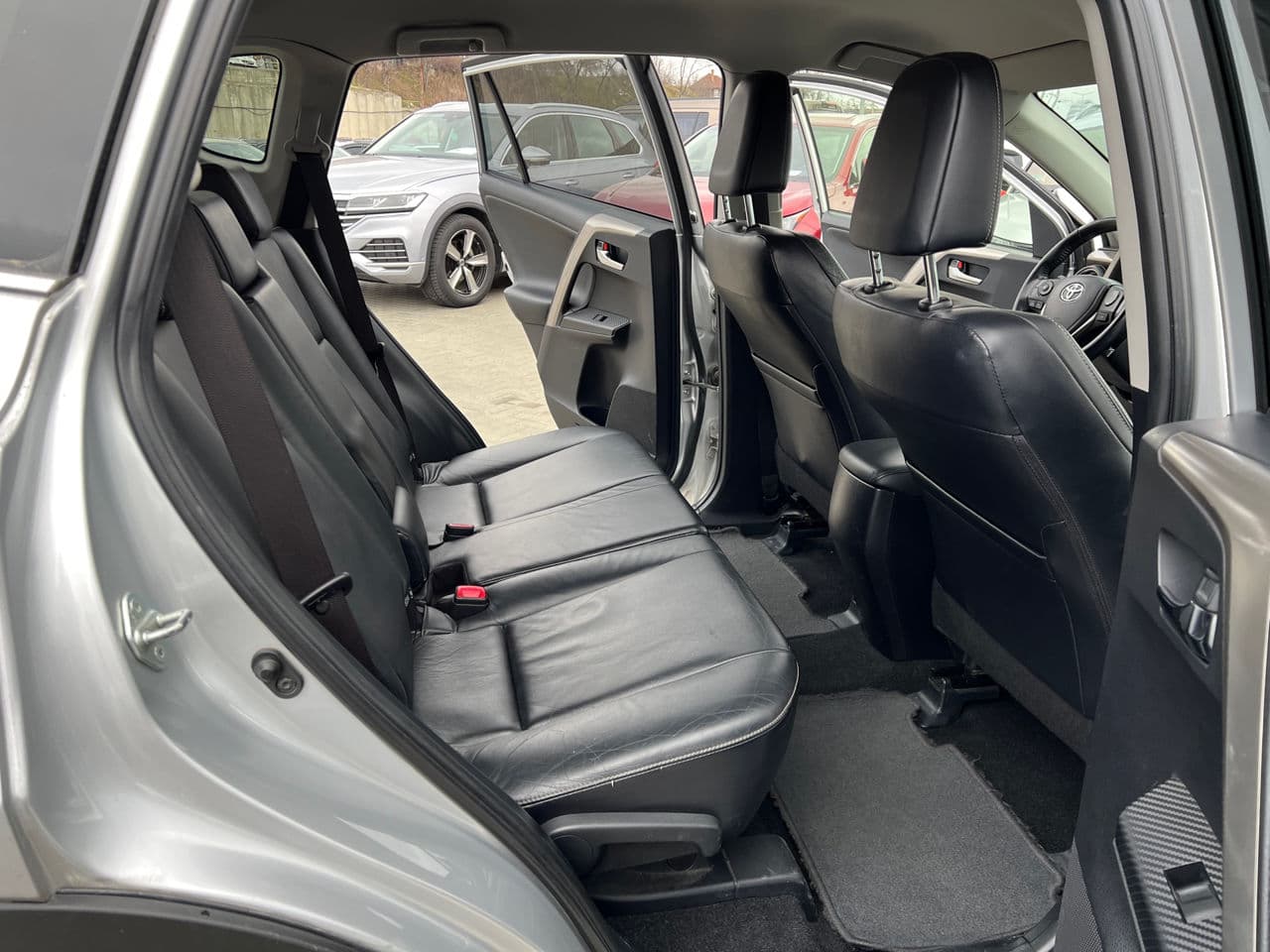 2014 Toyota Rav-4 — Miniatură 14