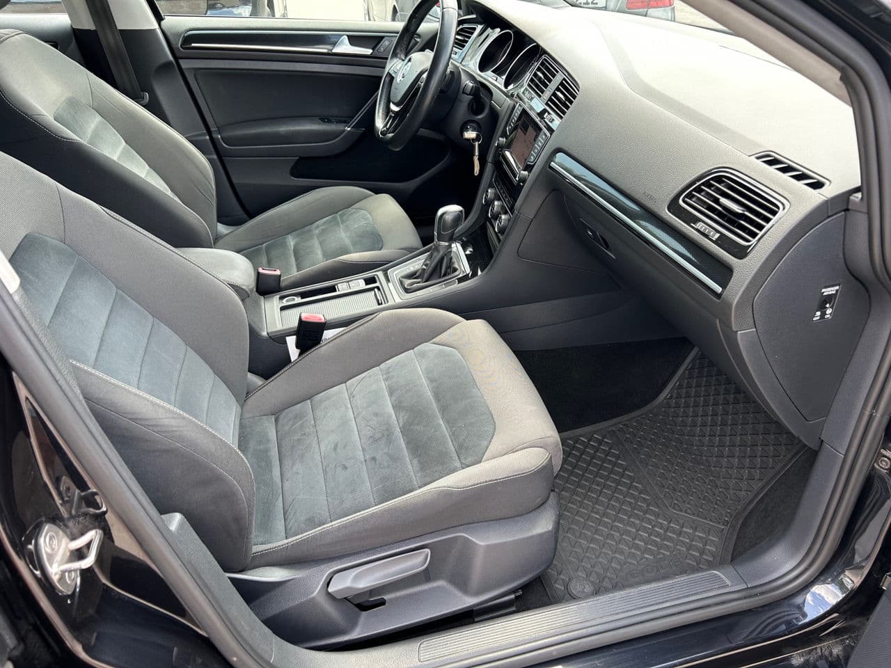 2014 Volkswagen Golf — Miniatură 13