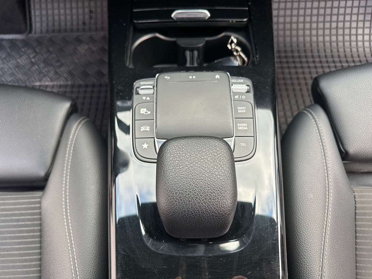 2020 Mercedes CLA 180d — Miniatură 12