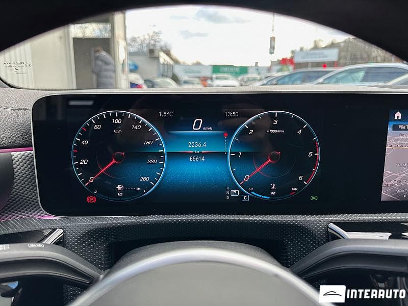 2020 Mercedes CLA 180d — Miniatură 9