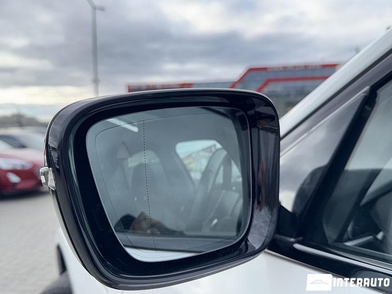 BMW 330E 2019 — Миниатюра 24