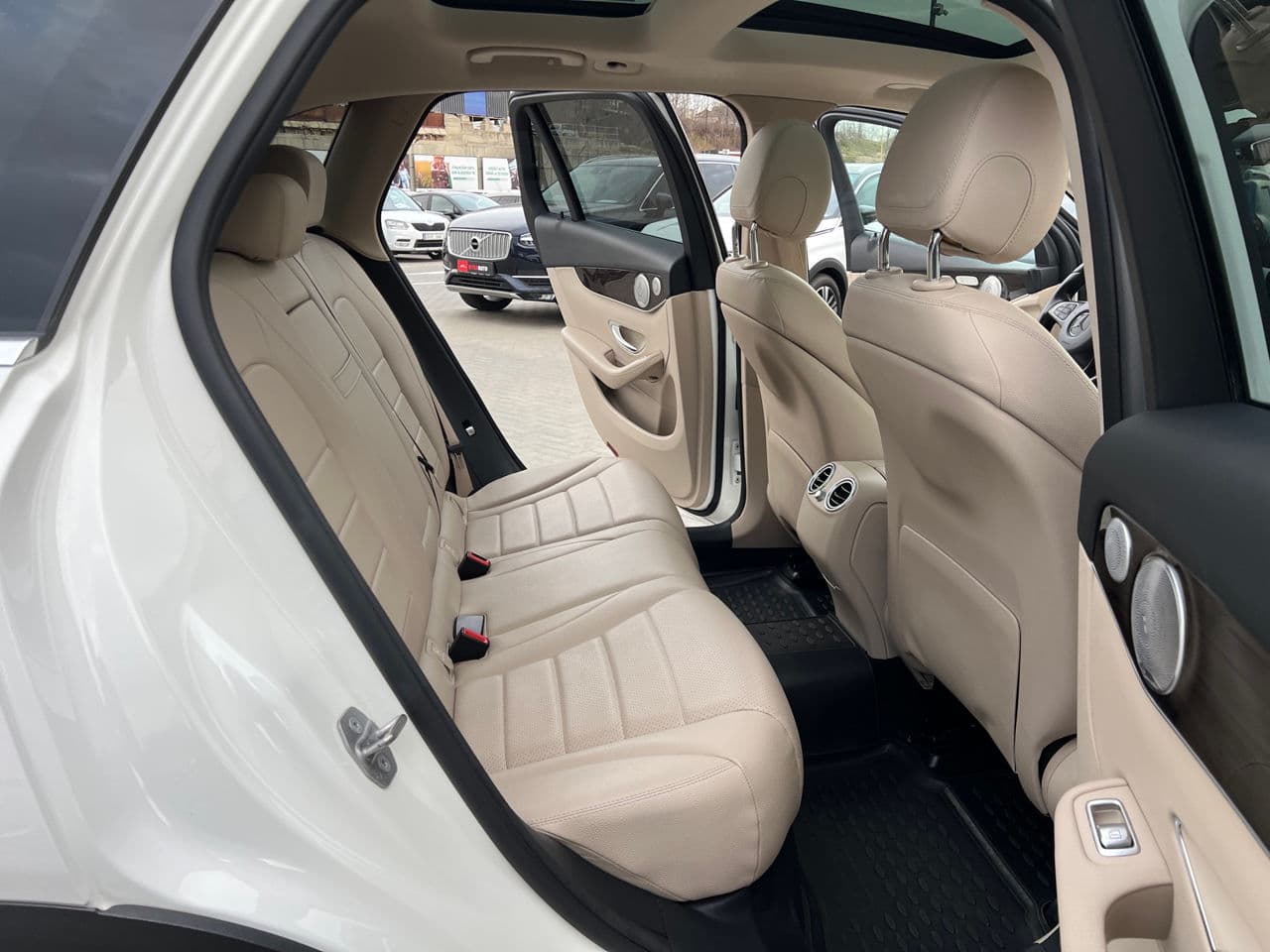 2016 Mercedes GLC 300 — Miniatură 14