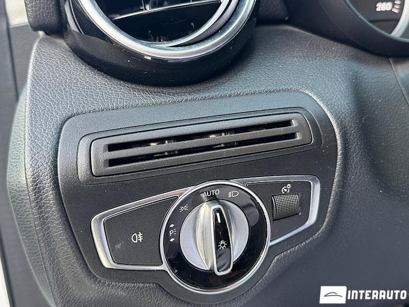 2014 Mercedes C 180 — Miniatură 13