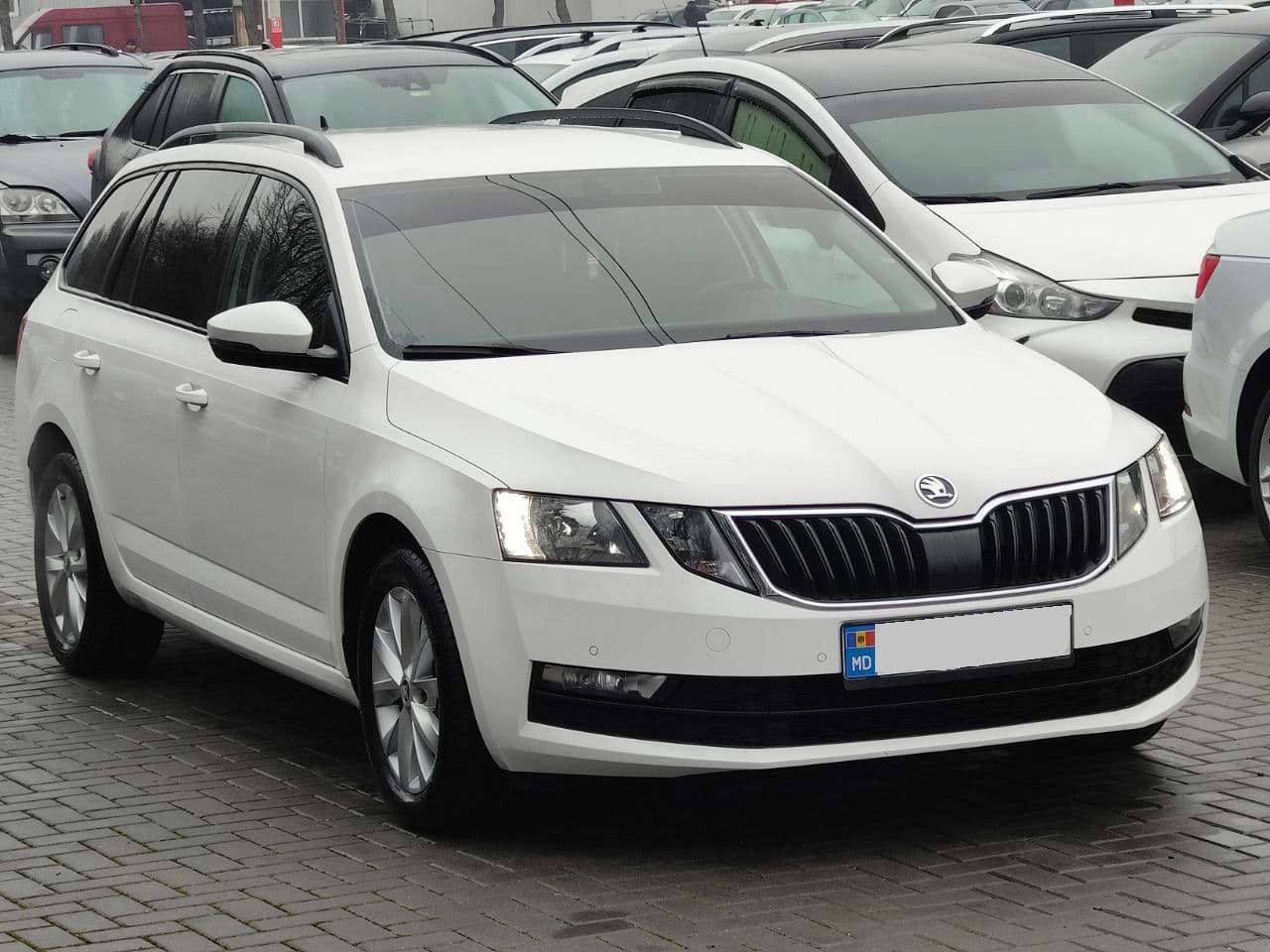 2017 Skoda Octavia — Miniatură 3