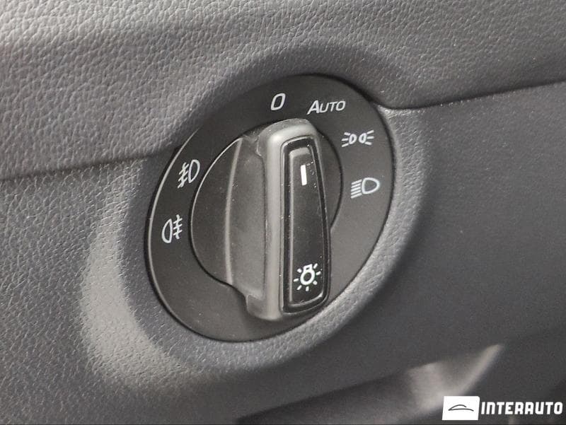 2017 Skoda Octavia — Miniatură 16