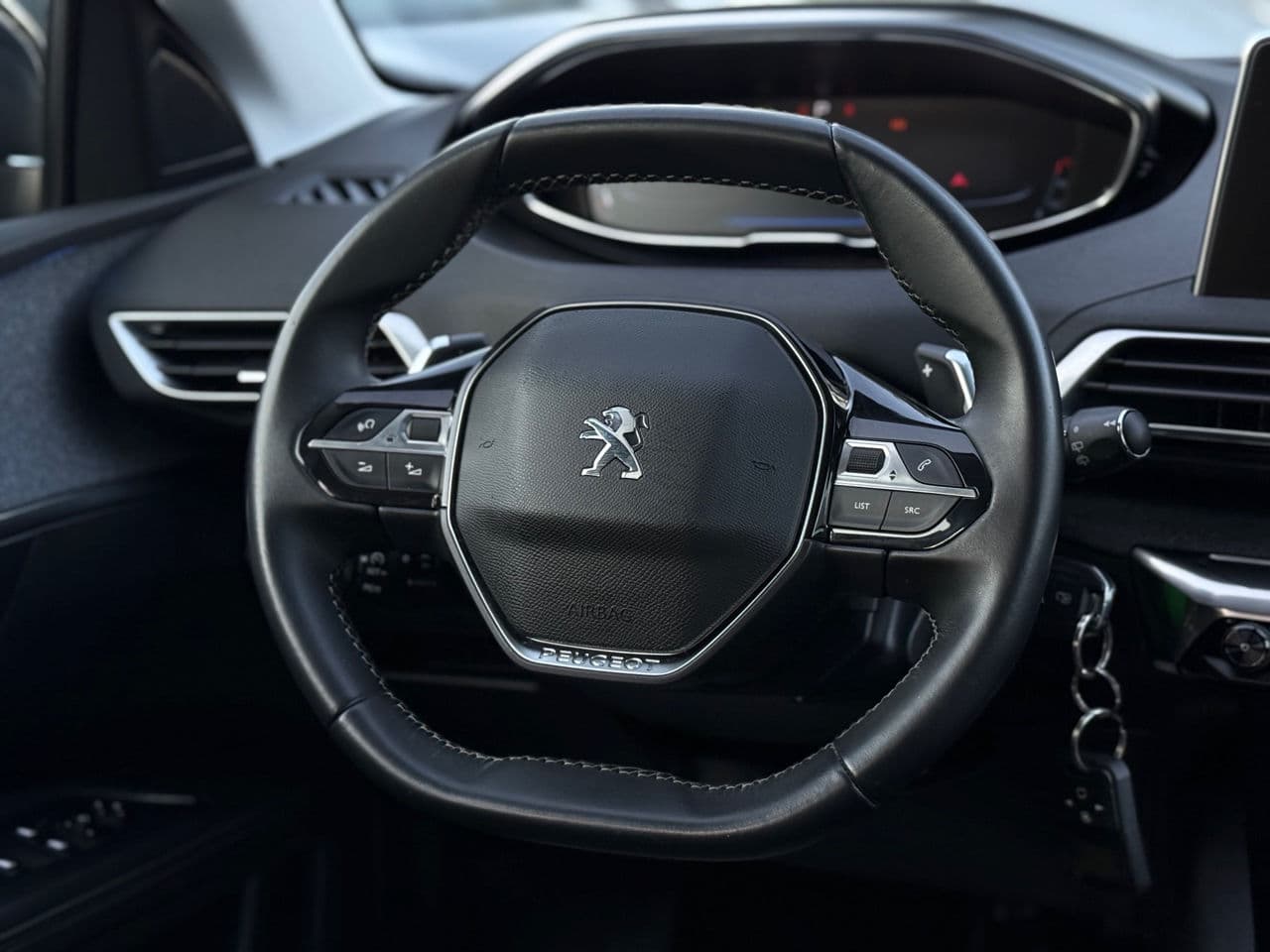 2020 Peugeot 5008 — Miniatură 10