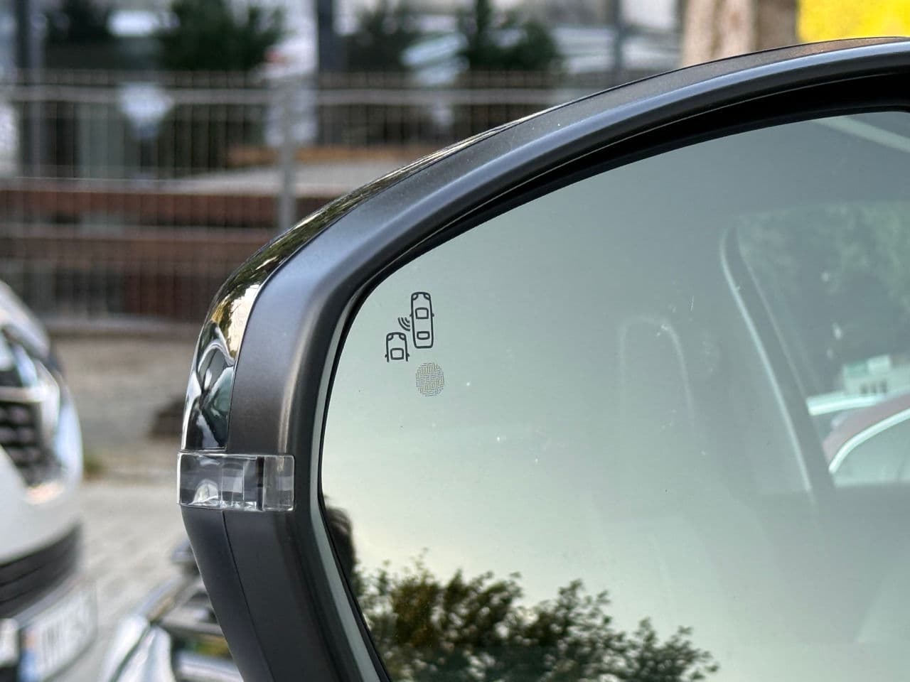 2020 Peugeot 5008 — Miniatură 5