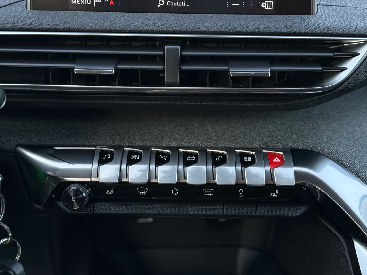 2020 Peugeot 5008 — Miniatură 12