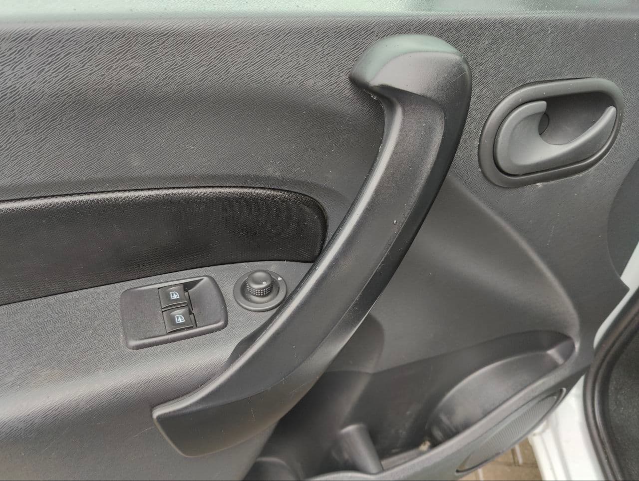 Renault Kangoo 2019 — Миниатюра 11