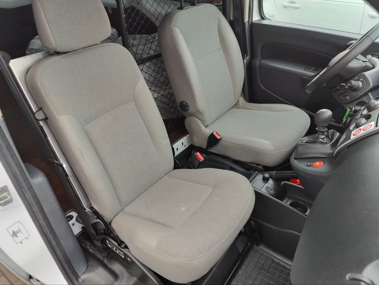 Renault Kangoo 2019 — Миниатюра 7