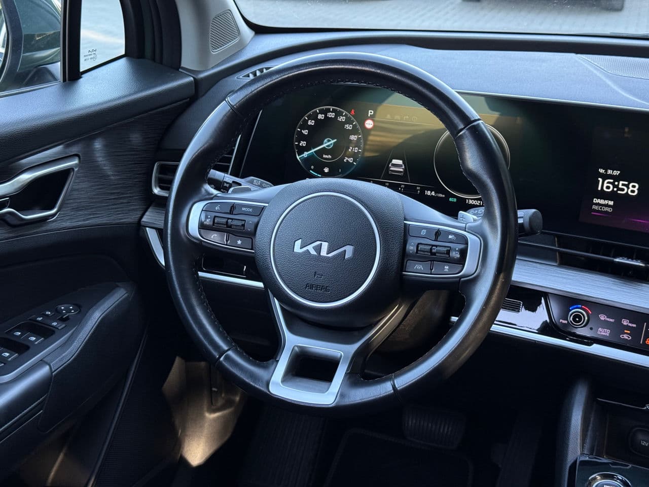 Kia Sportage 2022 — Миниатюра 9