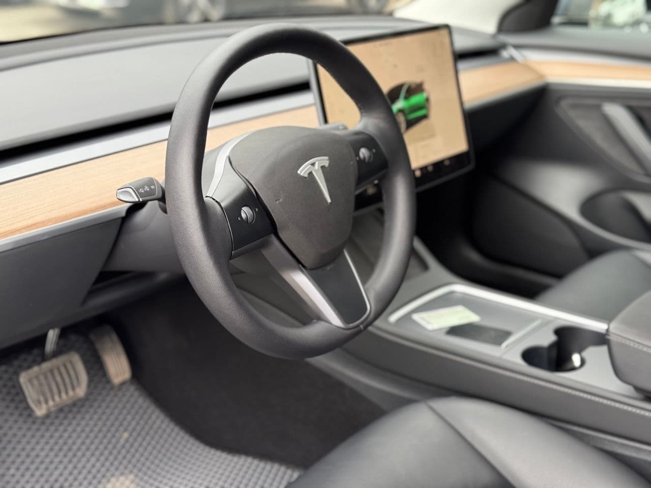 2023 Tesla Model 3 — Miniatură 7