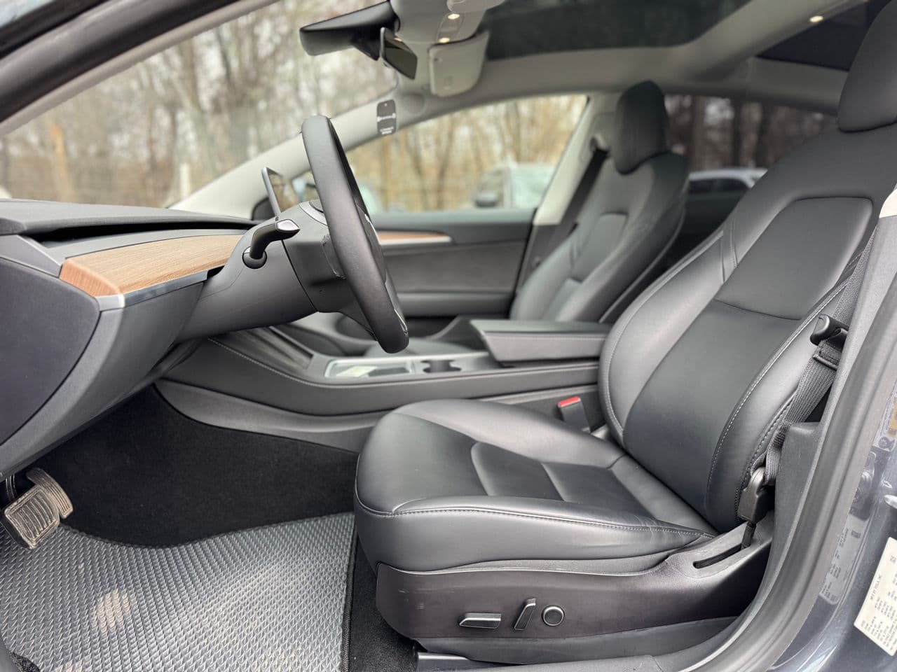 2023 Tesla Model 3 — Miniatură 6