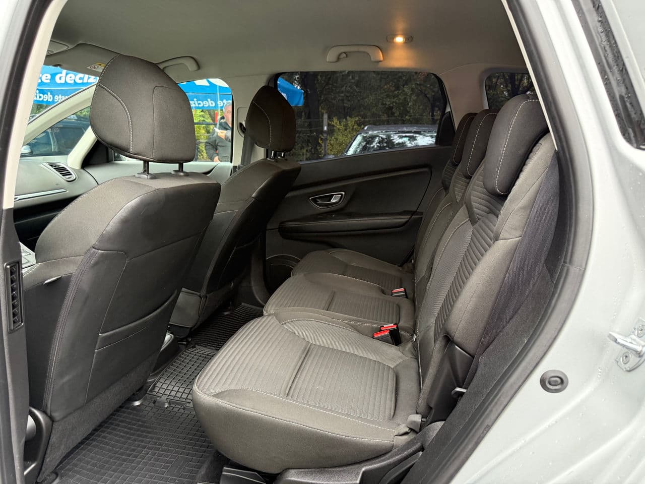 2018 Renault Grand Scenic — Miniatură 16