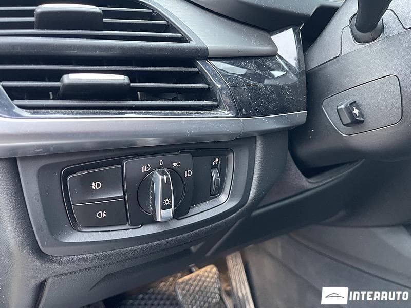 2018 BMW X5 4.0e — Miniatură 8