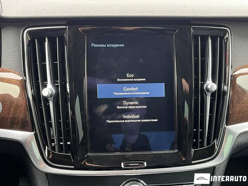 2017 Volvo S 90 — Miniatură 14