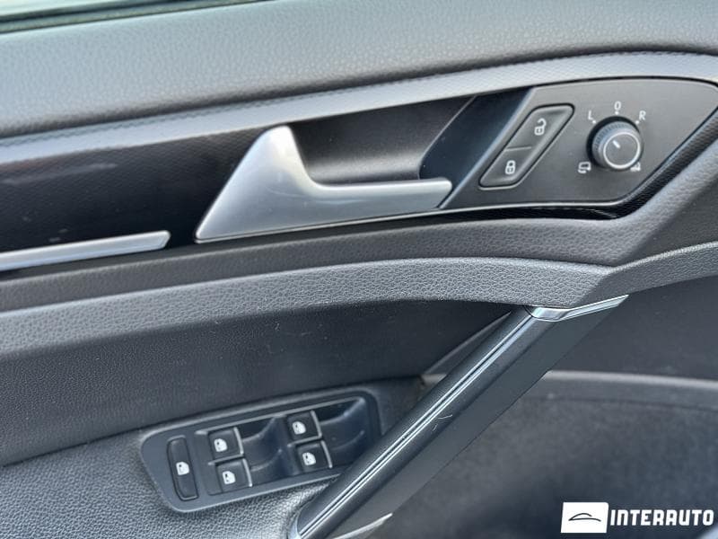 Volkswagen Golf GTE 2015 — Миниатюра 6