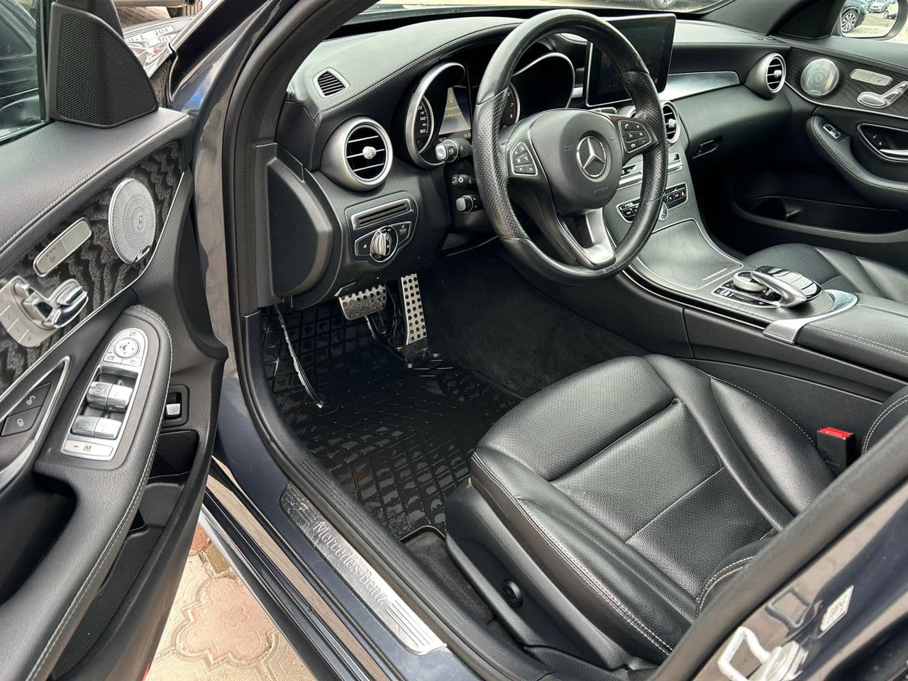 2016 Mercedes C 300 — Miniatură 7