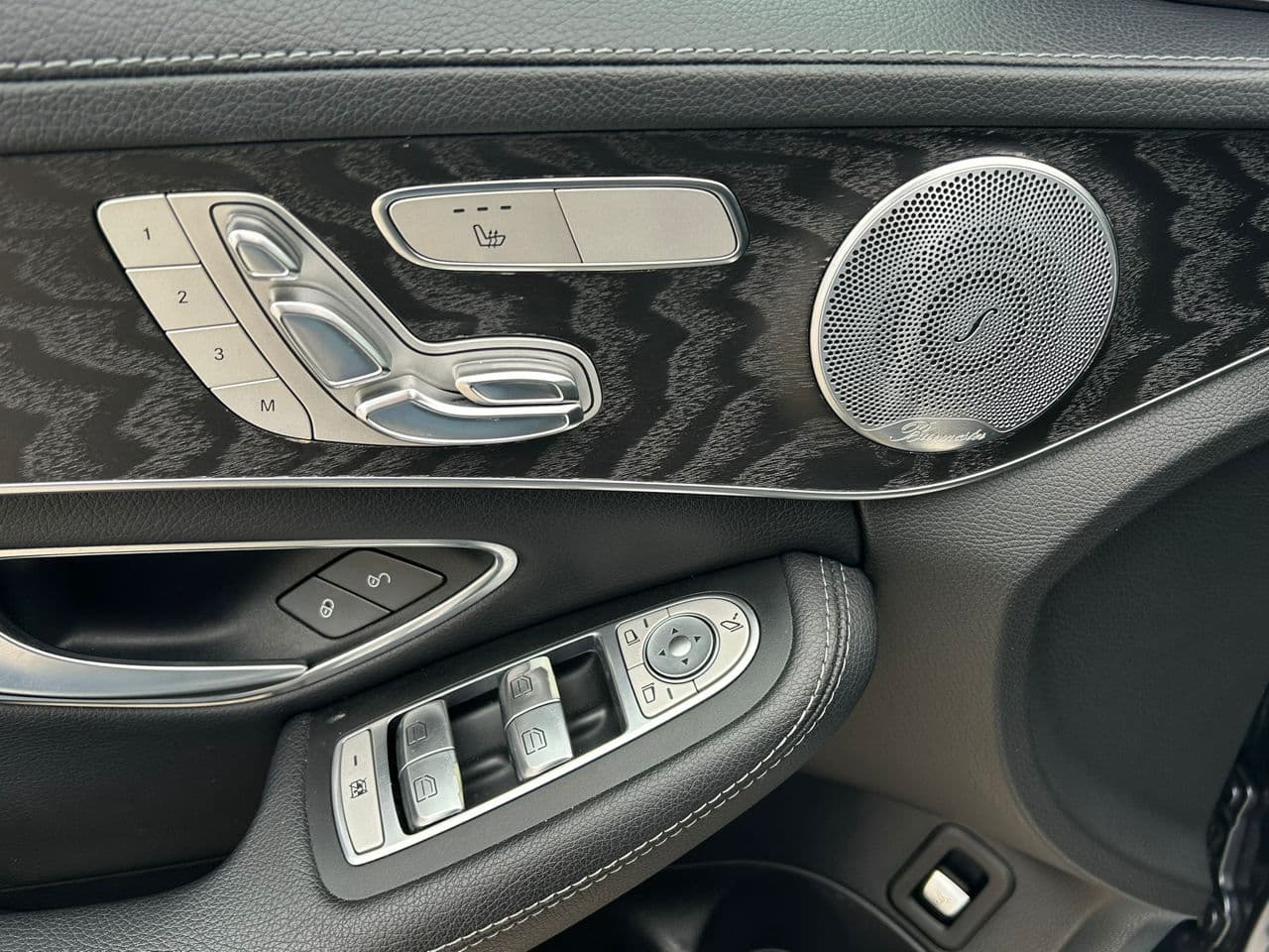 2016 Mercedes C 300 — Miniatură 8