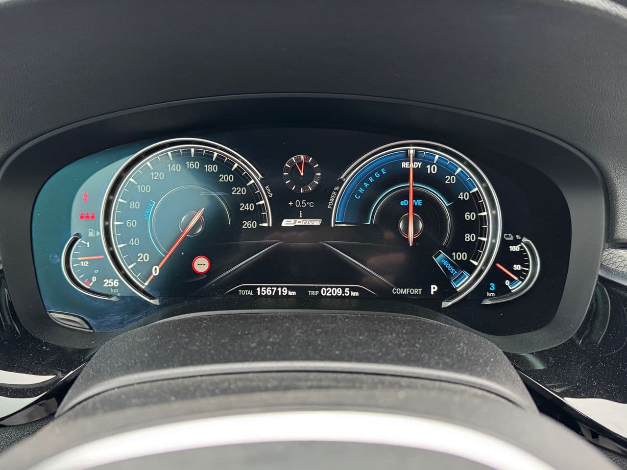 2018 BMW 530e — Miniatură 11