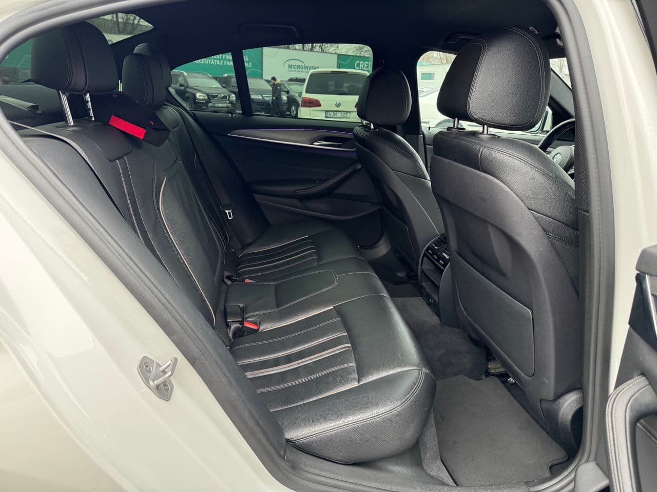 2018 BMW 530e — Miniatură 8
