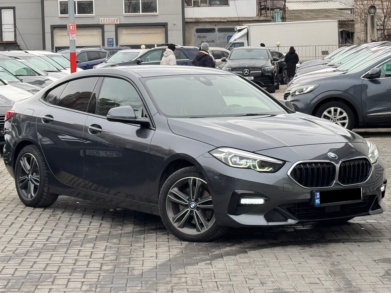 2021 BMW 218d — Miniatură 2