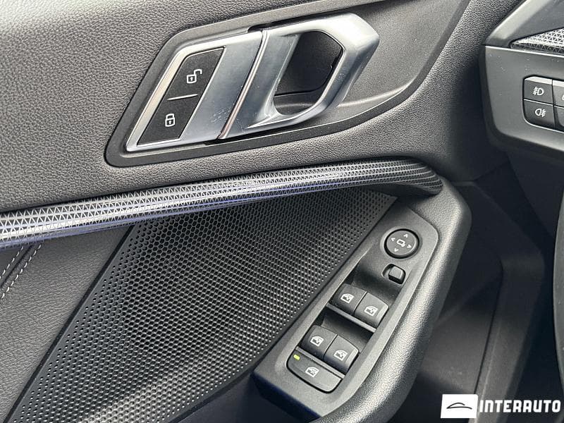 2021 BMW 218d — Miniatură 17