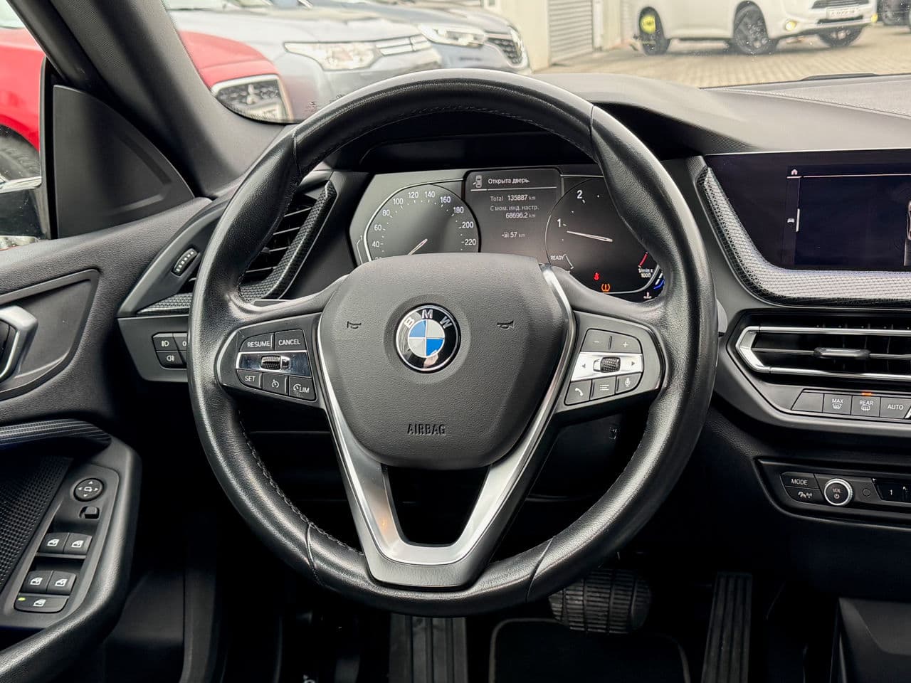 2021 BMW 218d — Miniatură 8