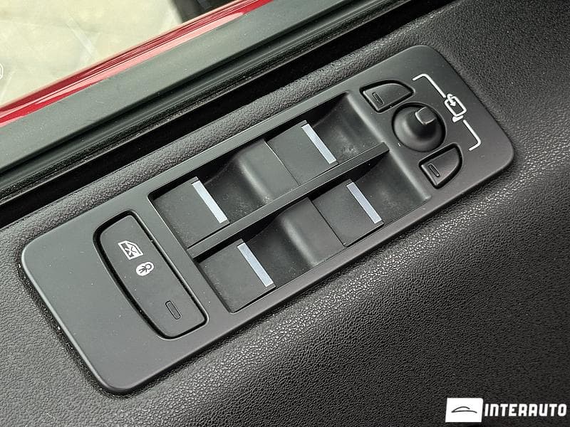 2017 Land Rover Discovery Sport — Miniatură 20