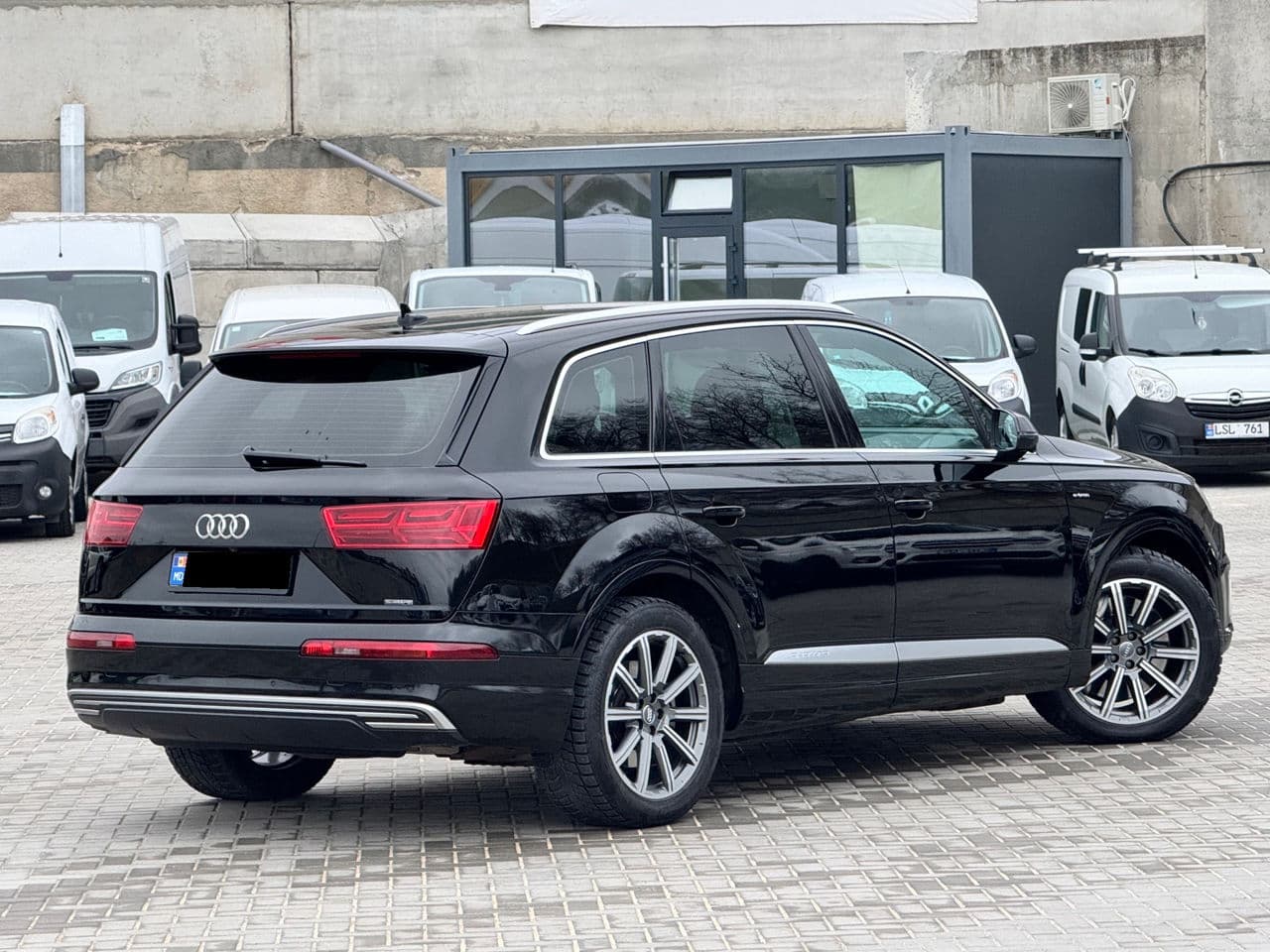 Audi Q7 E-Tron 2016 — Миниатюра 3