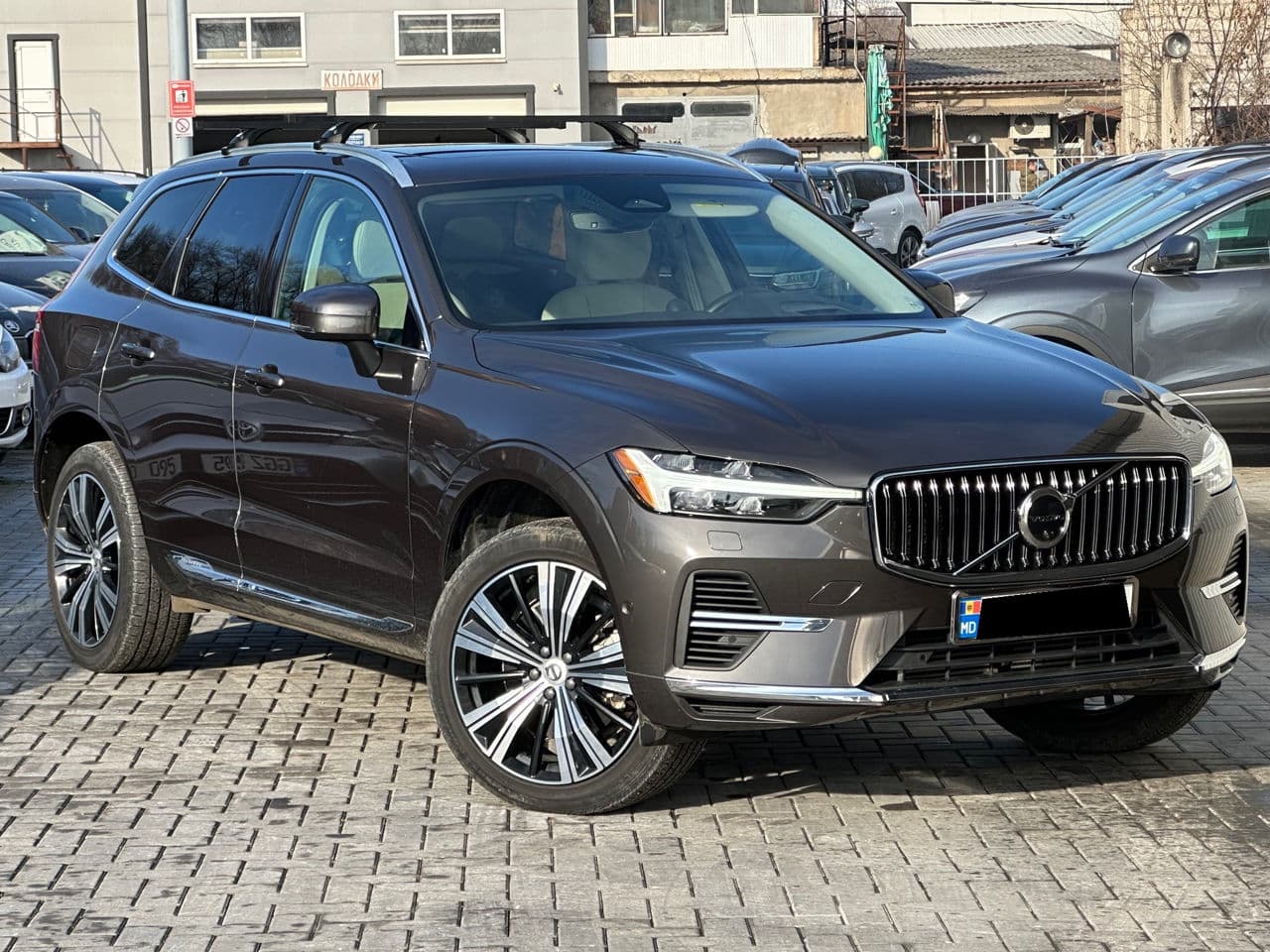 2021 Volvo XC 60 — Miniatură 4