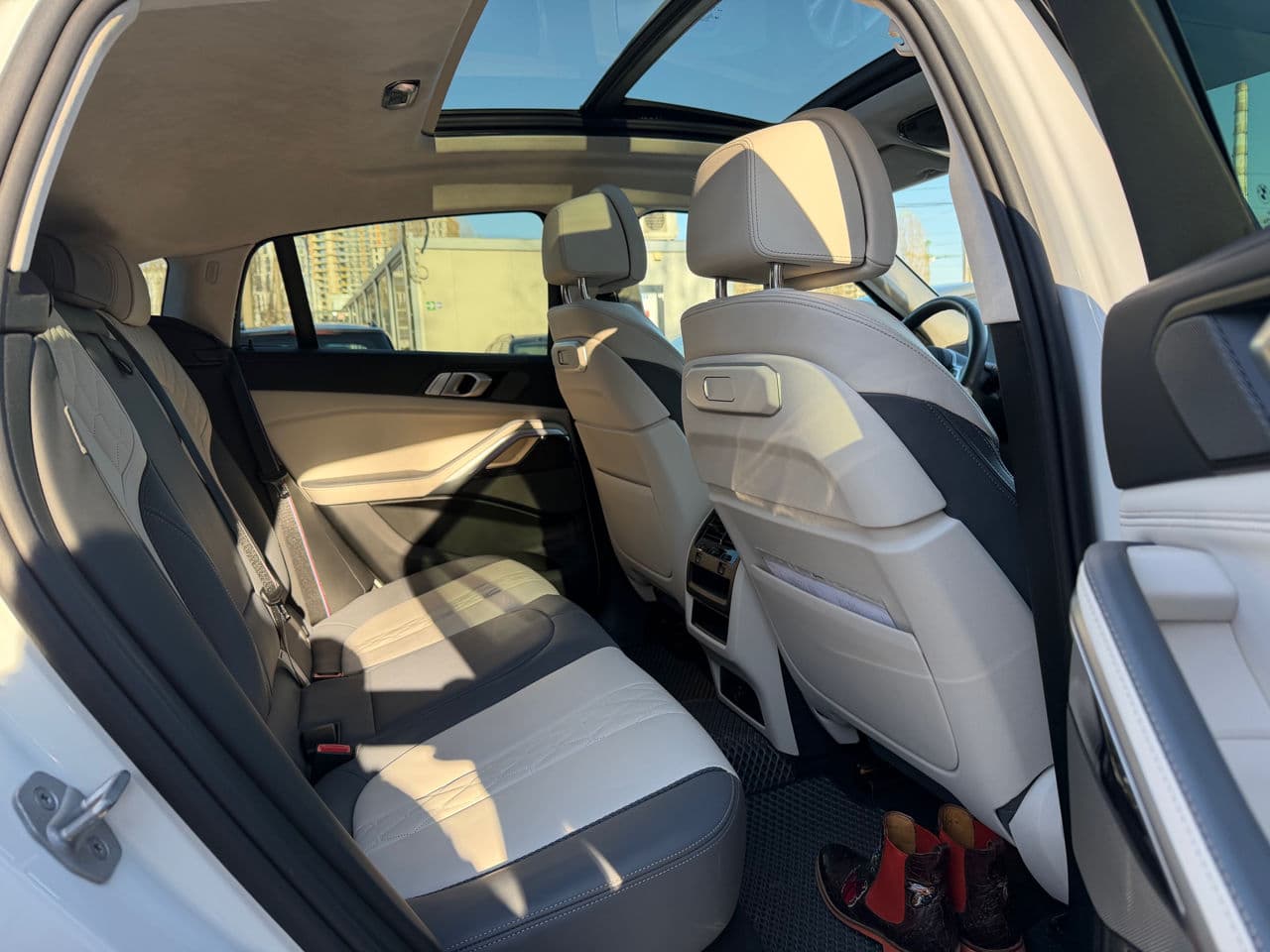 2024 BMW X6 4.0i — Miniatură 21