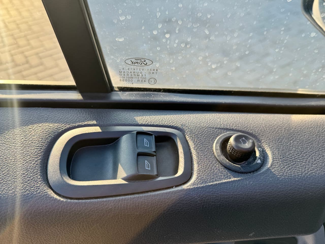 2014 Ford Transit — Miniatură 13