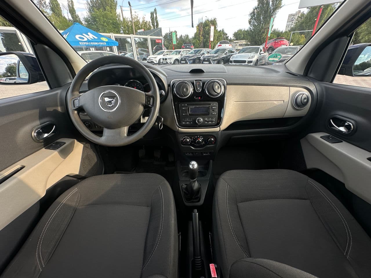 2014 Dacia Lodgy — Miniatură 7